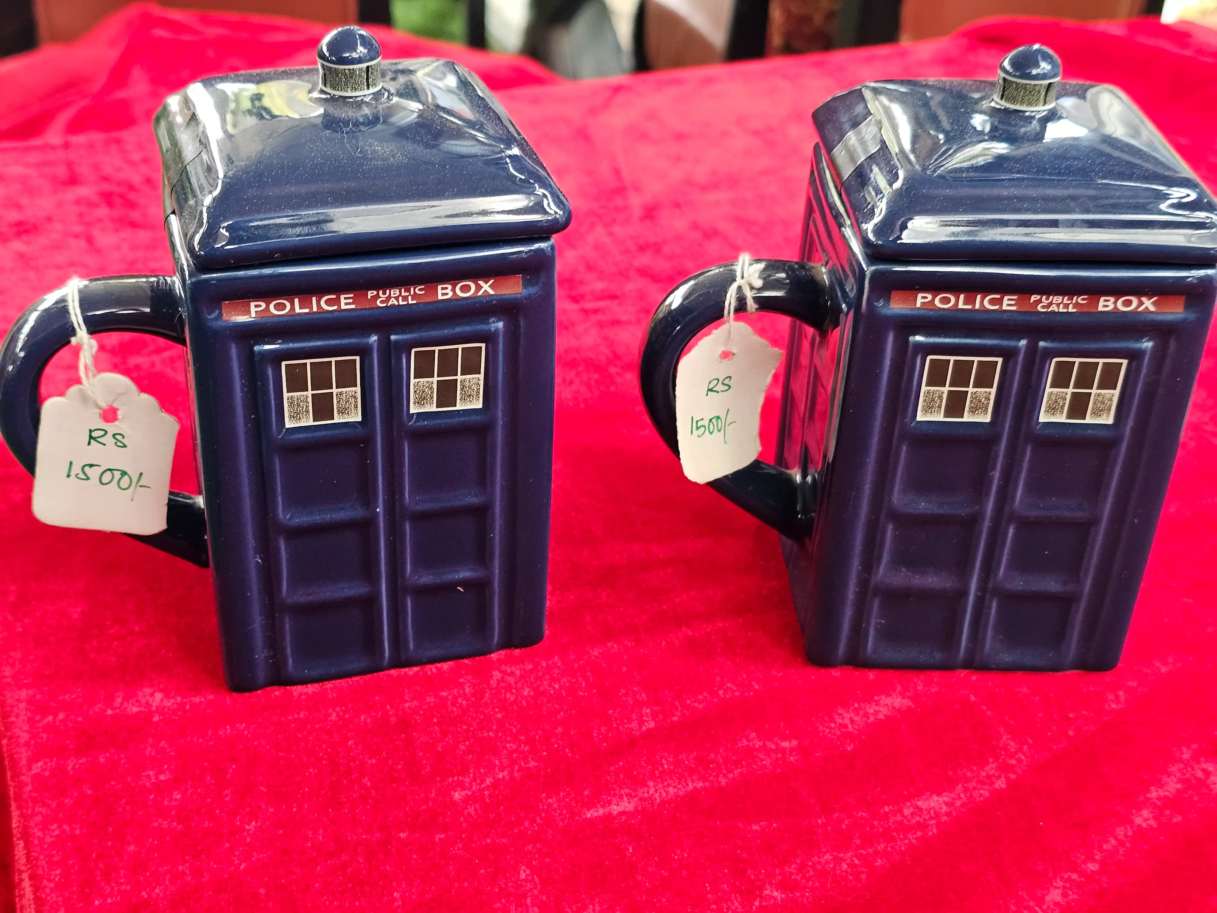 Police Box Lidded Mugs, Pair — photo 2