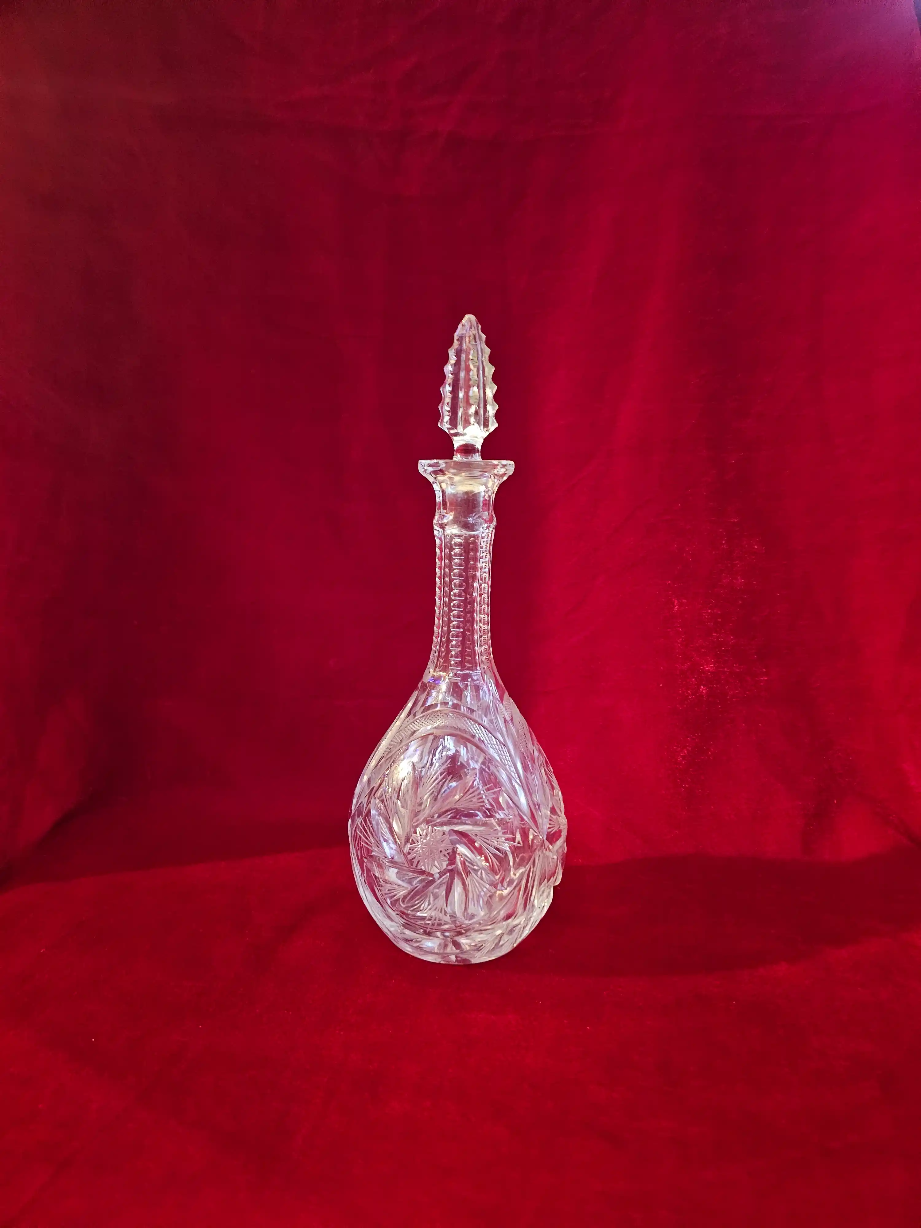 Vintage-Style Textured Clear Glass Decanter with S